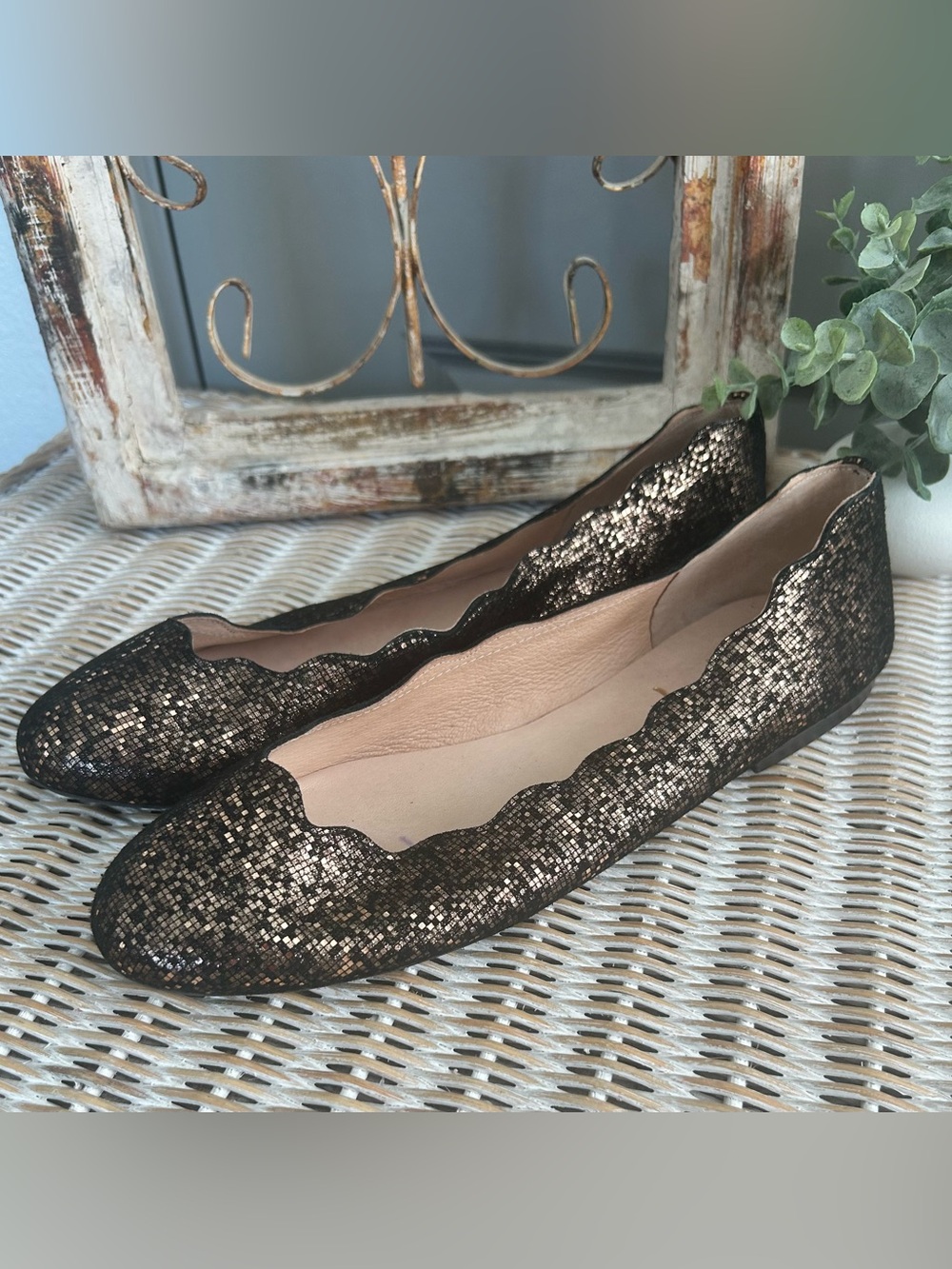 French Sole FS/NY Metallic Bronze Scalloped Ballet Flats Women's 10 quiet luxury
